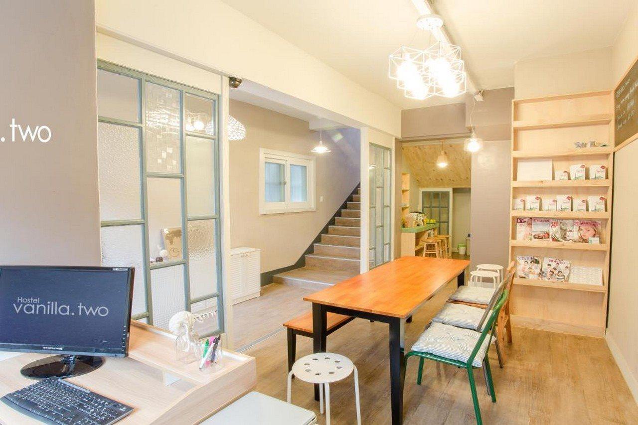 Hostel Vanilla 2 Dongdaemun Seoul Bagian luar foto