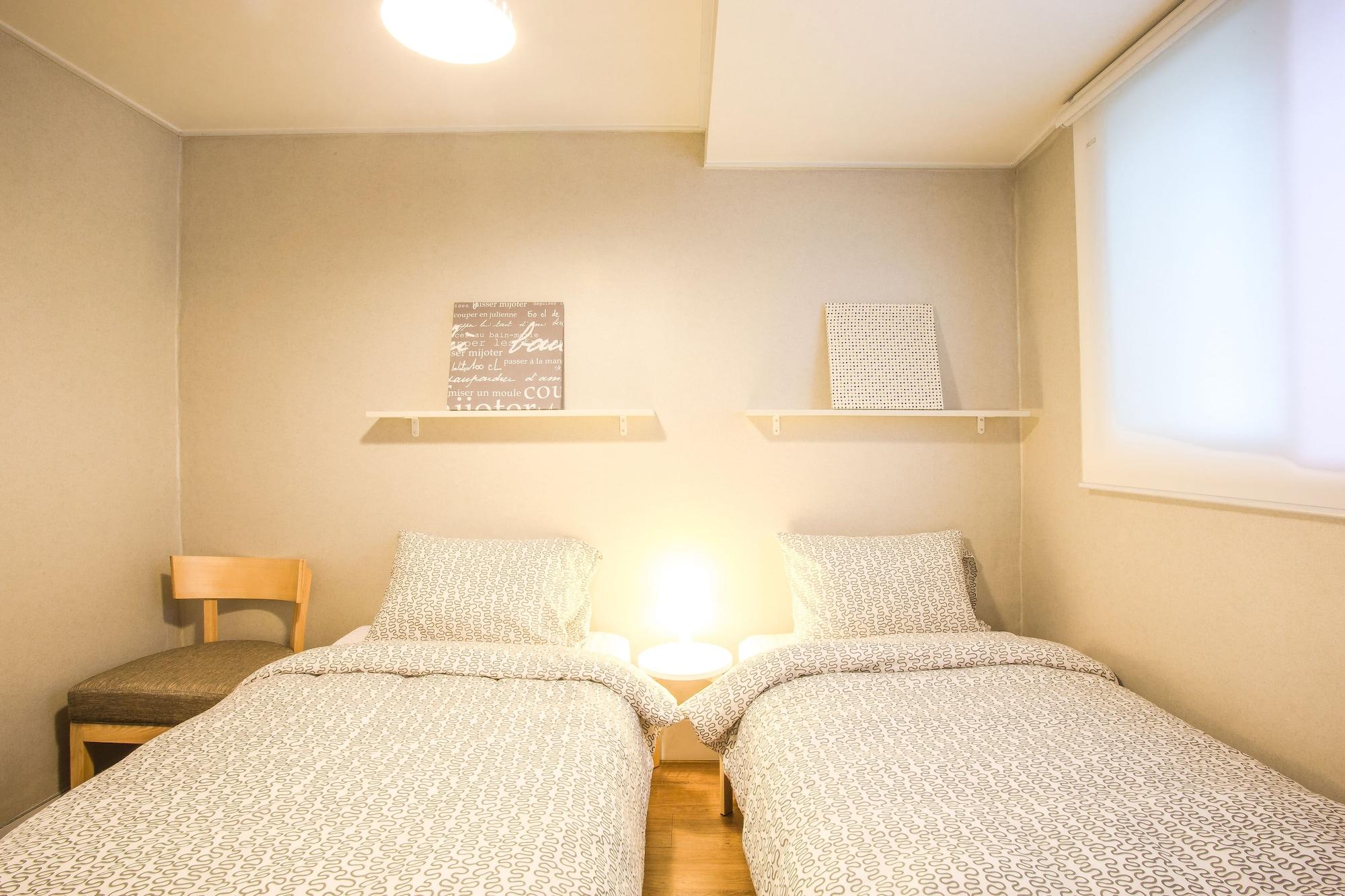 Hostel Vanilla 2 Dongdaemun Seoul Bagian luar foto