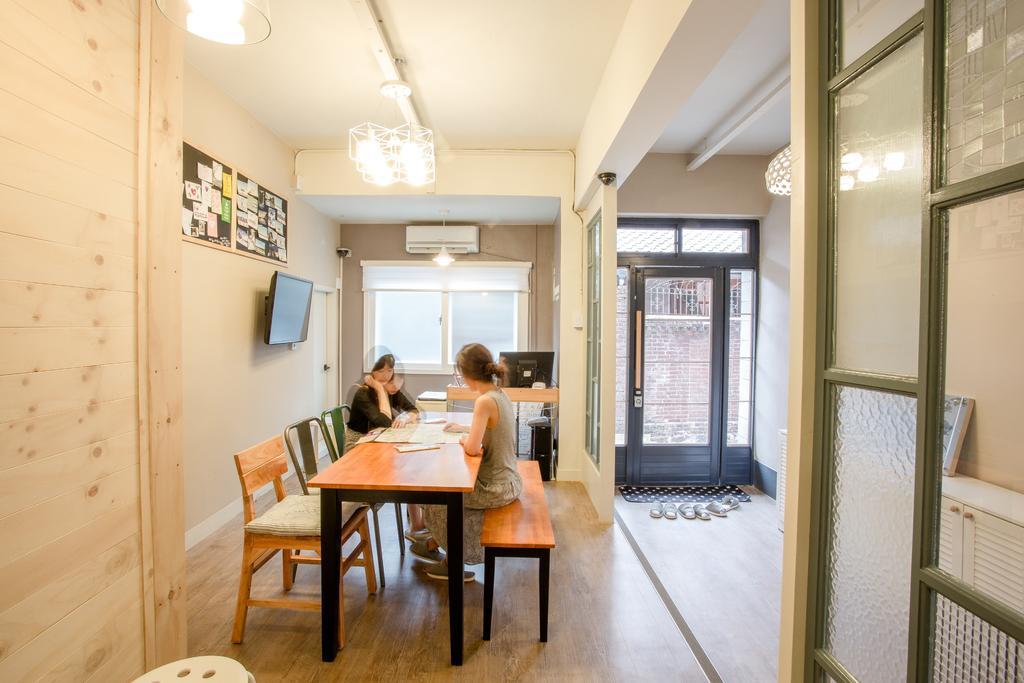 Hostel Vanilla 2 Dongdaemun Seoul Bagian luar foto